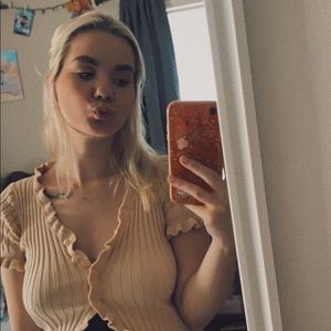 Meet your Posher, Shauna